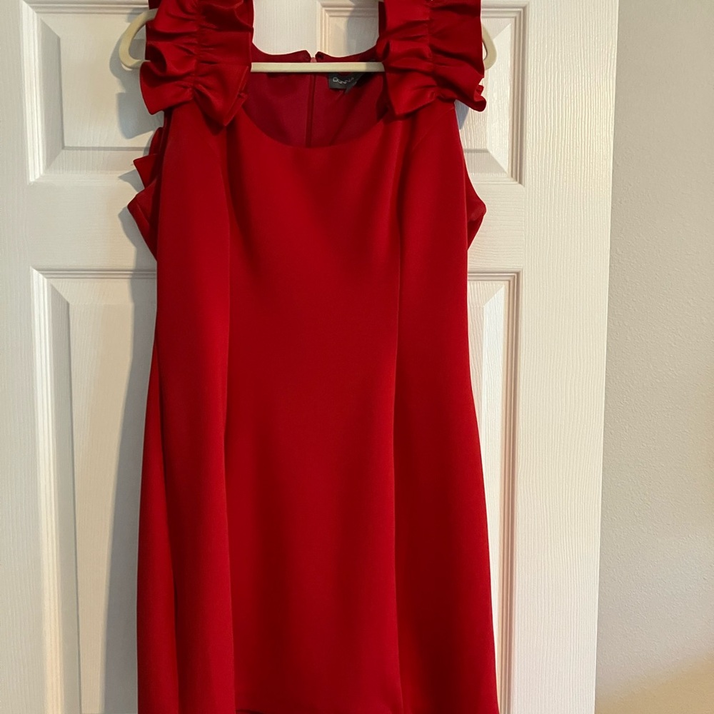 Donna Ricco New York Red Ruffle Shoulder Women's Dress Like new  Size 12